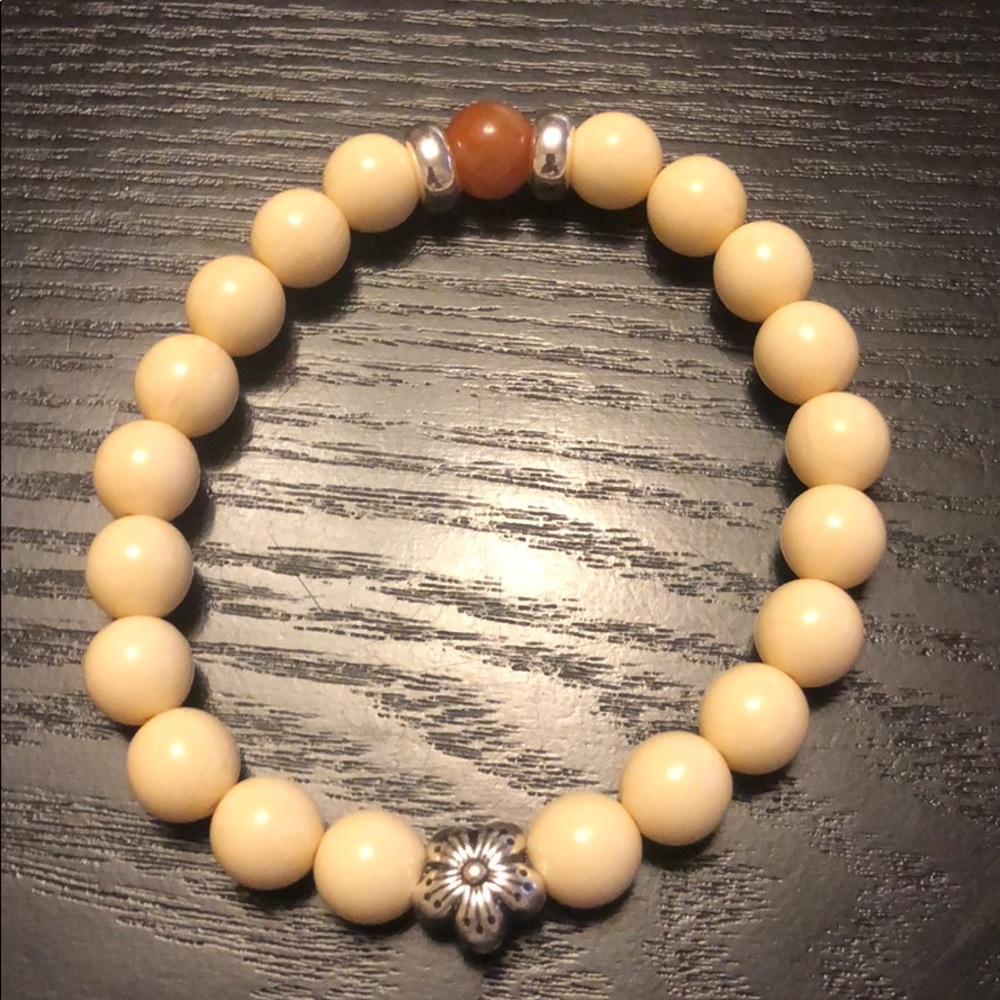 Seashell bracelet